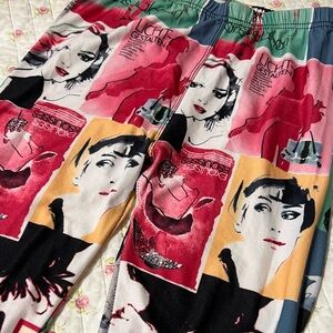 Colorful Y2K Vogue Print Leggings